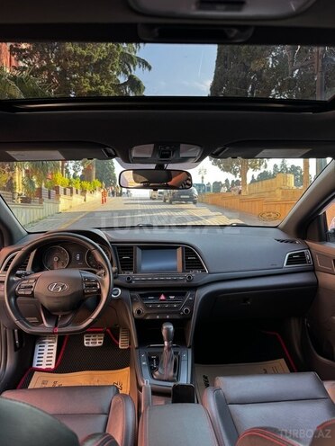 Hyundai Elantra 2018, 66,000 km - 1.6 l - Gəncə