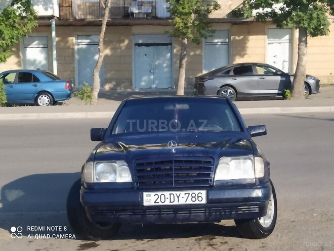 Mercedes E 220 1994, 456,000 km - 2.2 л - Gəncə
