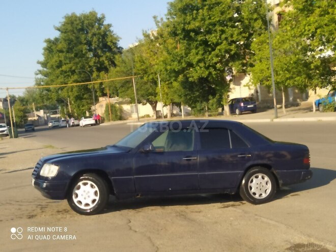 Mercedes E 220 1994, 456,000 km - 2.2 л - Gəncə