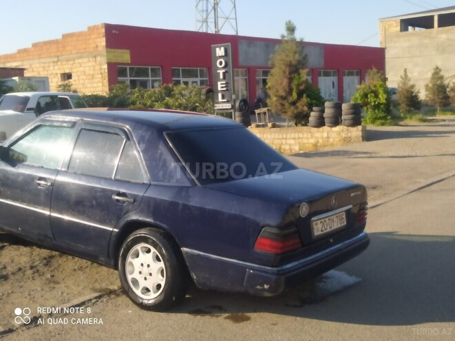 Mercedes E 220 1994, 456,000 km - 2.2 л - Gəncə