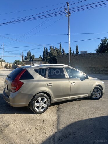 Kia  2010, 340,000 km - 1.6 l - Bakı