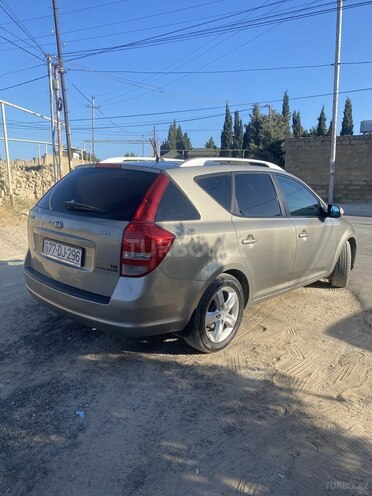 Kia  2010, 340,000 km - 1.6 l - Bakı