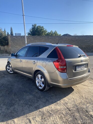 Kia  2010, 340,000 km - 1.6 l - Bakı
