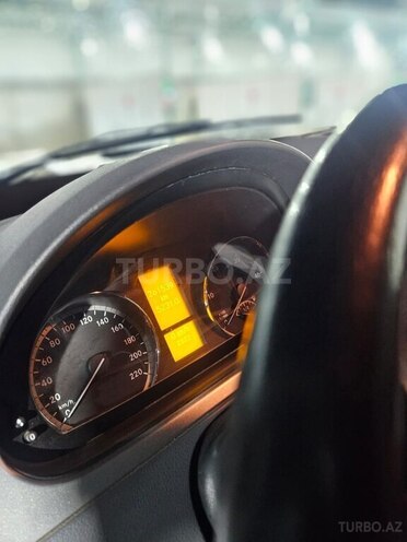 Mercedes Vito 111 2009, 262,000 km - 2.2 l - Bakı