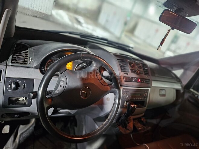 Mercedes Vito 111 2009, 262,000 km - 2.2 l - Bakı