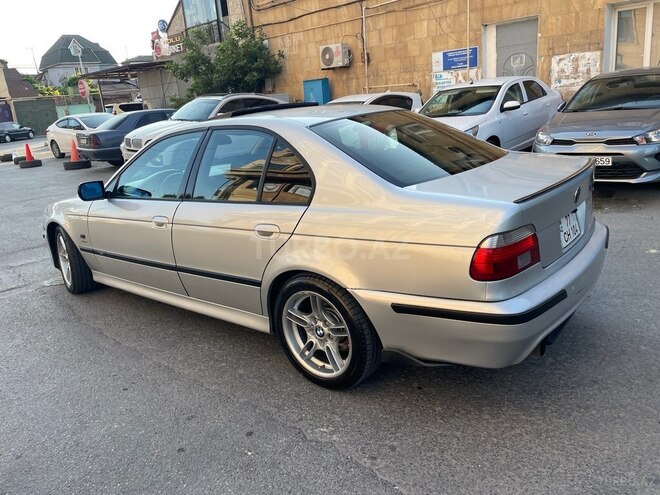 BMW 525 2000, 299,321 km - 2.5 l - Bakı