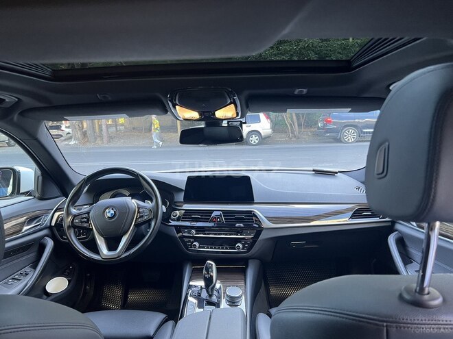 BMW 530e-9