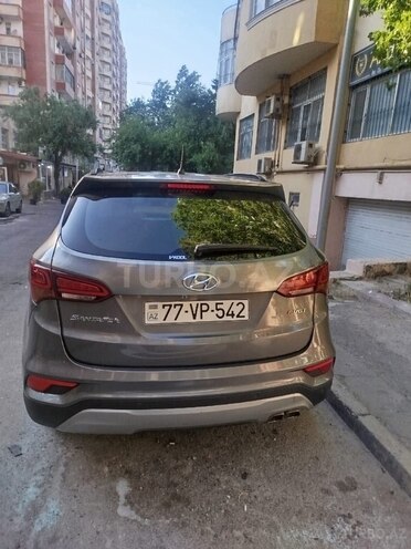 Hyundai Santa Fe-4