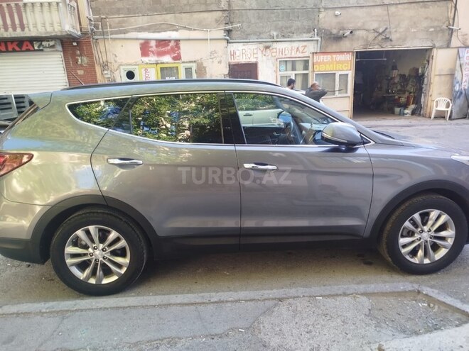 Hyundai Santa Fe-6
