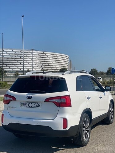 Kia Sorento-4