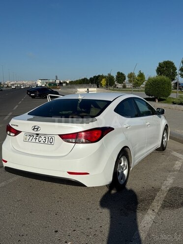 Hyundai Elantra 2015, 263,936 km - 1.8 l - Bakı