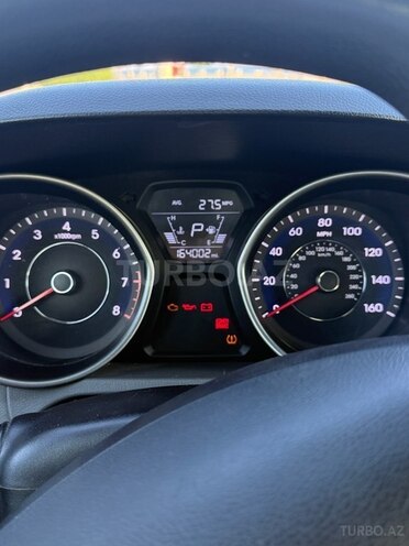 Hyundai Elantra 2015, 263,936 km - 1.8 l - Bakı