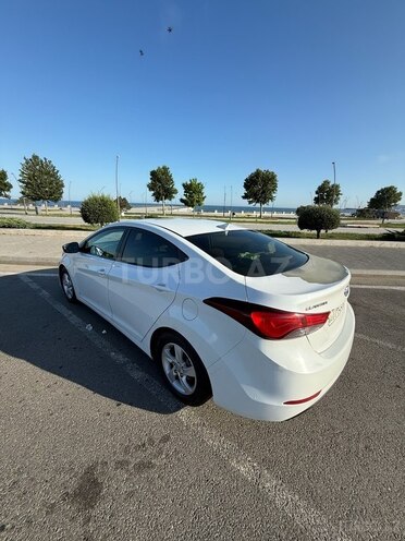 Hyundai Elantra 2015, 263,936 km - 1.8 l - Bakı