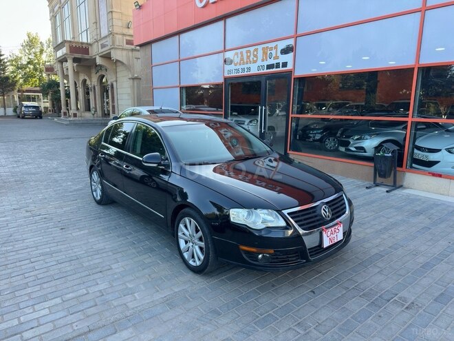 Volkswagen Passat-2