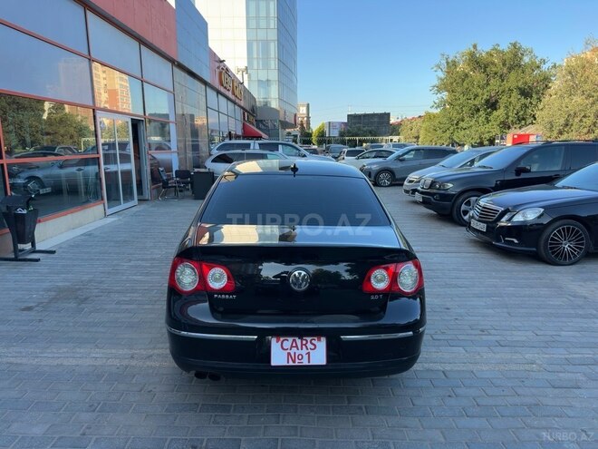 Volkswagen Passat-10