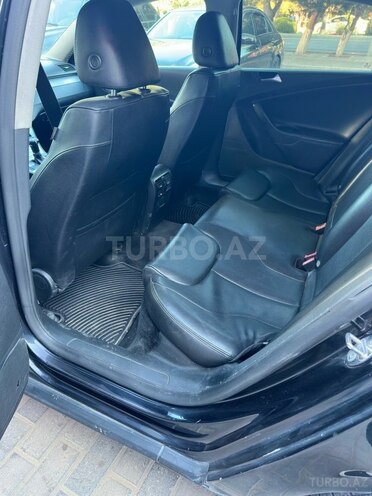 Volkswagen Passat-13