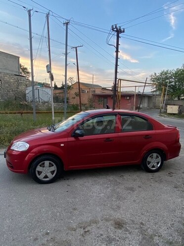 Chevrolet Aveo-7