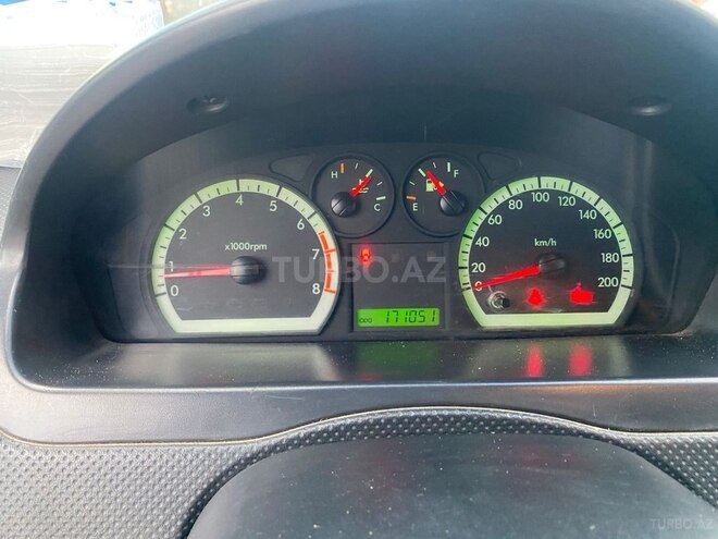 Chevrolet Aveo-8