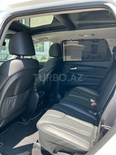 Hyundai Santa Fe-16
