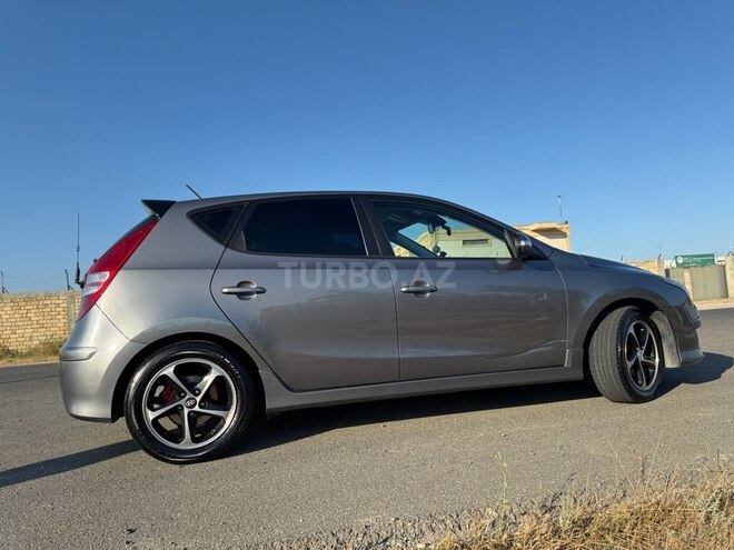 Hyundai i30 2011, 276,172 km - 1.4 l - Bakı