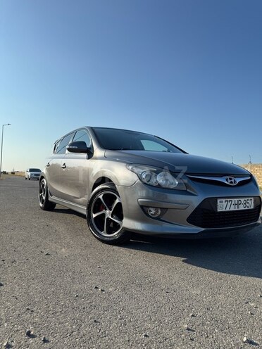Hyundai i30 2011, 276,172 km - 1.4 l - Bakı