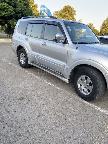 Mitsubishi Pajero 2003, 223,000 km - 3.0 l - Qazax