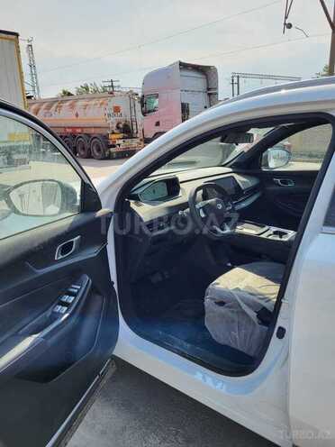 Changan Qiyuan Q05-3