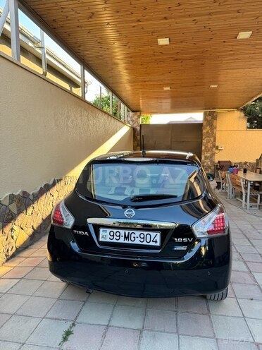 Nissan Tiida-3