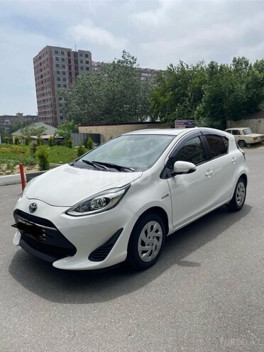 Toyota Aqua 2018, 63,000 km - 1.5 l - Bakı
