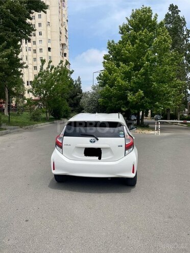Toyota Aqua 2018, 63,000 km - 1.5 l - Bakı