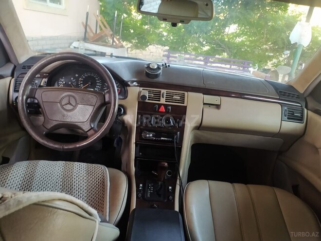 Mercedes E 230 1997, 354,967 km - 2.3 l - Bakı