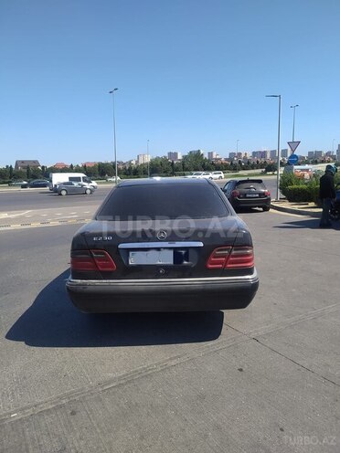 Mercedes E 230 1997, 354,967 km - 2.3 l - Bakı
