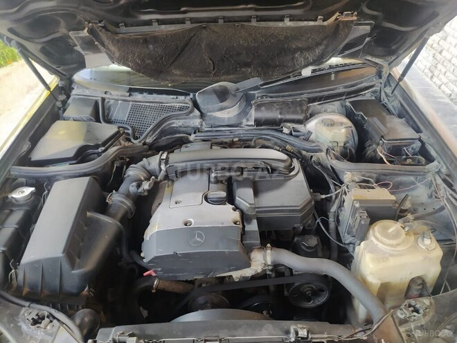 Mercedes E 230 1997, 354,967 km - 2.3 l - Bakı