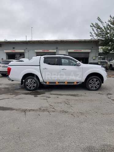 Nissan Navara 2016, 77,000 km - 2.5 l - Bakı