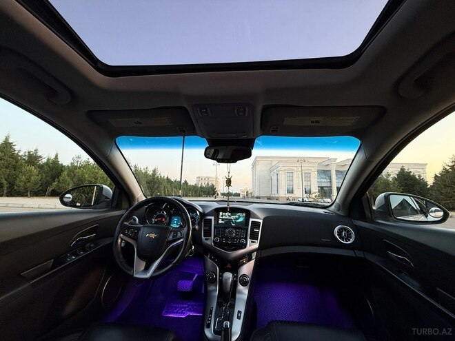 Chevrolet Cruze 2012, 299,000 km - 1.4 l - Ağdaş