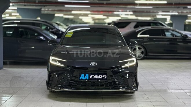 Toyota Camry-1