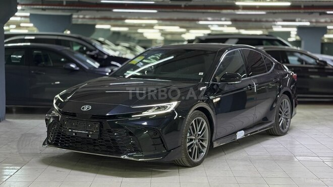 Toyota Camry-3
