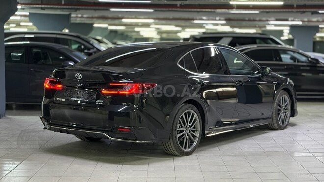 Toyota Camry-4