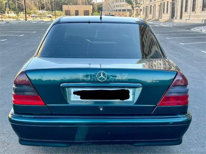 Mercedes C 240 1999, 289,456 km - 2.4 l - Bakı
