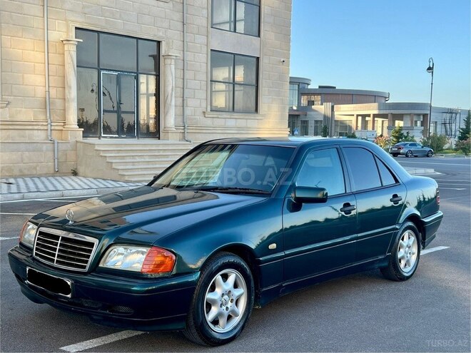 Mercedes C 240 1999, 289,456 km - 2.4 l - Bakı