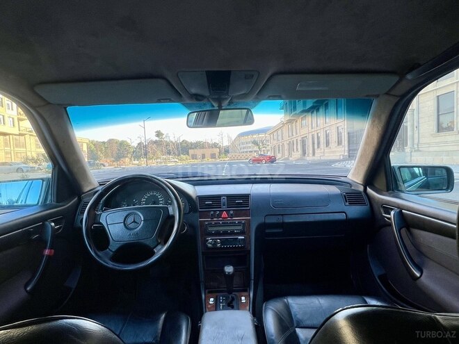 Mercedes C 240 1999, 289,456 km - 2.4 l - Bakı