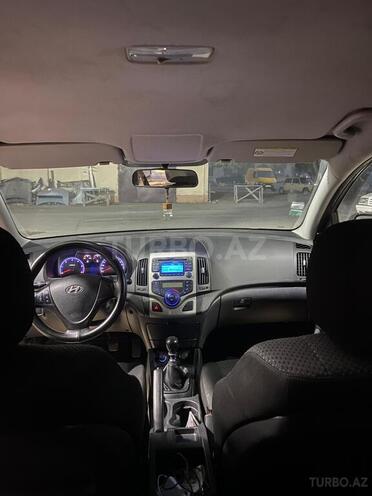 Hyundai i30 2010, 308,250 km - 1.6 л - Mingəçevir