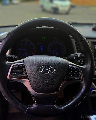Hyundai Avante 2016, 228,000 km - 1.6 л - Bakı