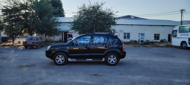 Hyundai Tucson 2009, 301,372 km - 2.7 l - Tovuz