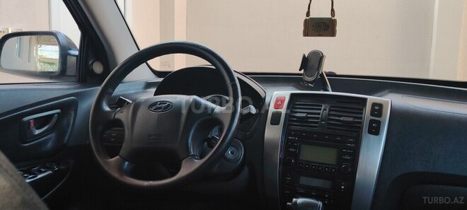 Hyundai Tucson 2009, 301,372 km - 2.7 l - Tovuz