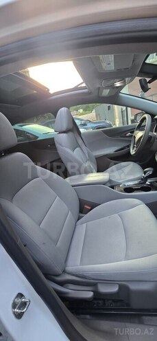 Chevrolet Malibu-7