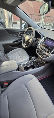 Chevrolet Malibu-5