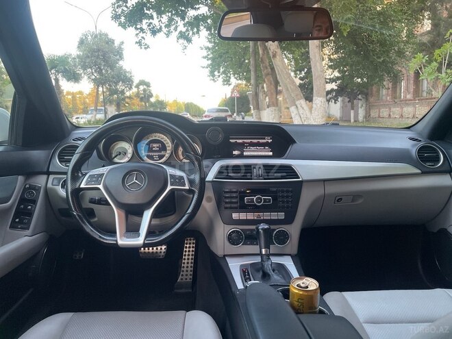 Mercedes C 250 2013, 284,000 km - 1.8 л - Beyləqan
