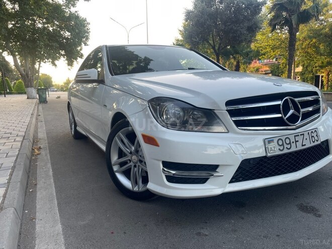Mercedes C 250 2013, 284,000 km - 1.8 л - Beyləqan