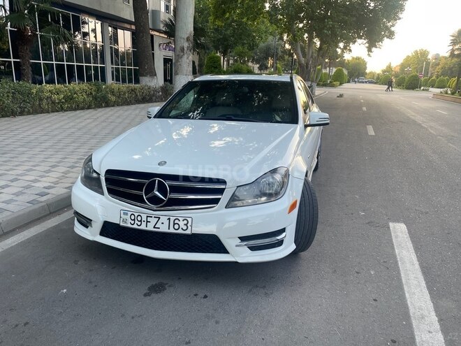 Mercedes C 250 2013, 284,000 km - 1.8 л - Beyləqan